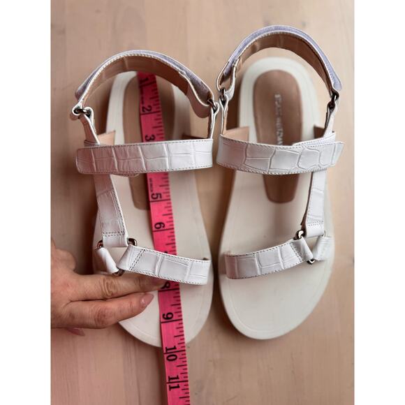 Stuart Weitzman ivory Vail Croc Embossed Sport Sandal size 7 - Picture 3 of 8